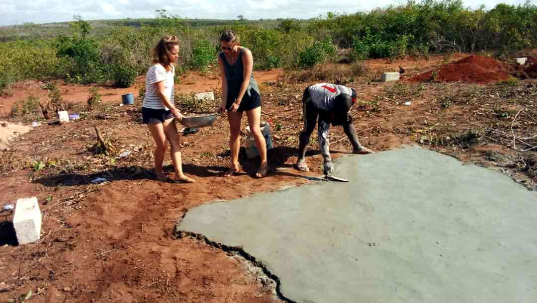 volunteer ghana construction program africa calling